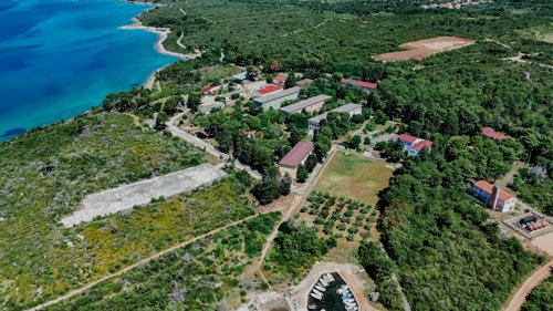 Fotografija Psihijatrijske bolnice Ugljan